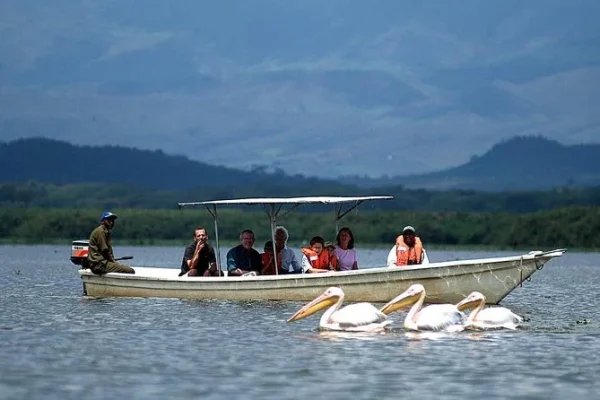 lake-naivasha-boat-ride lake-naivasha-boat-ride